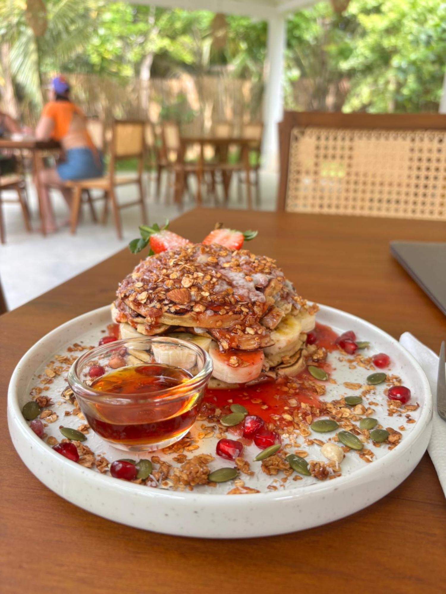 Makai Surf House Hotel Ahangama Buitenkant foto